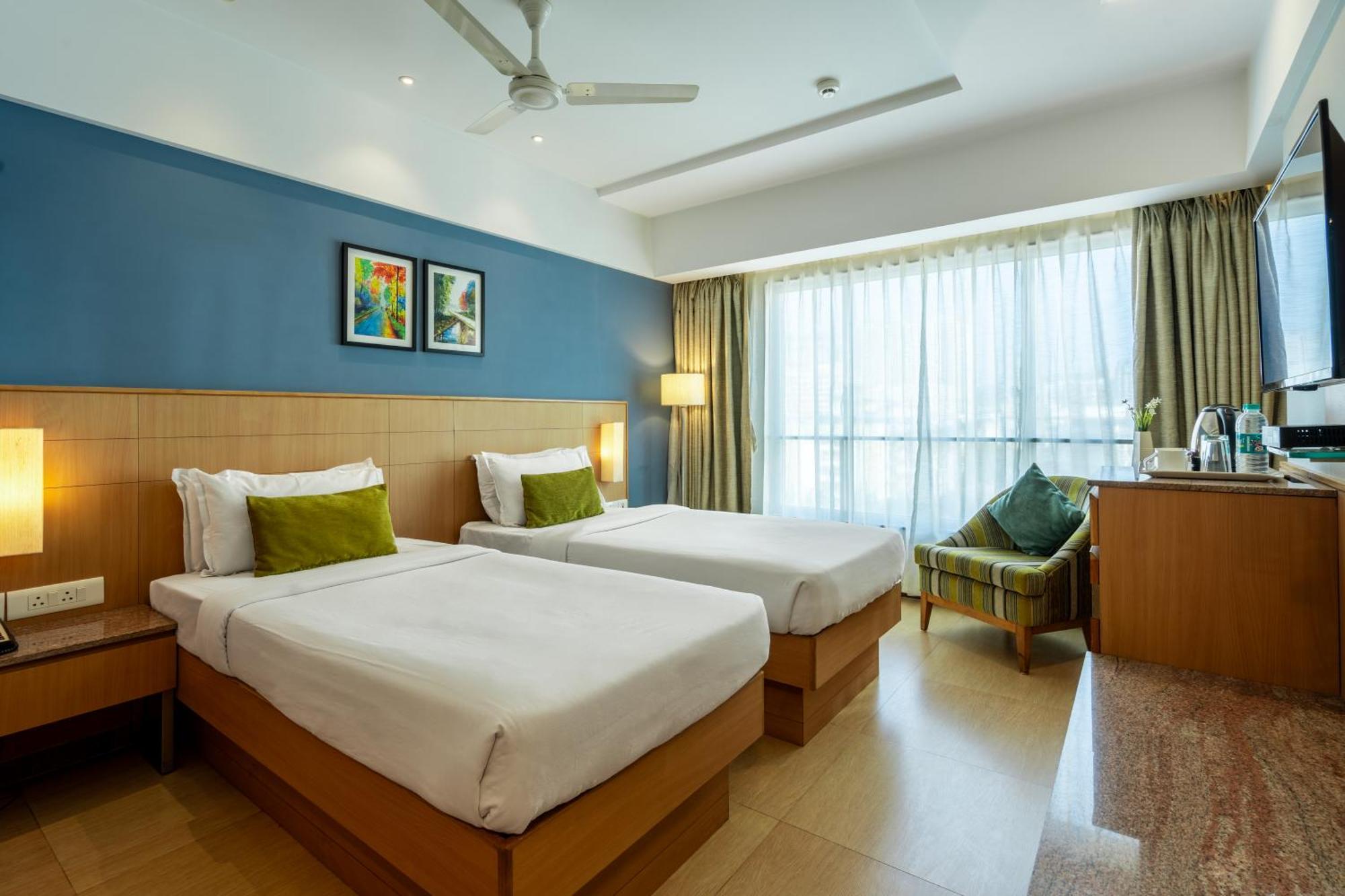 Gcc North Side Hotel Mira-Bhayandar Buitenkant foto
