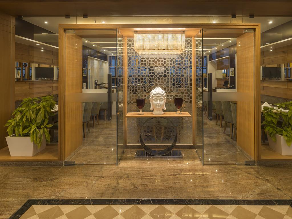 Gcc North Side Hotel Mira-Bhayandar Buitenkant foto