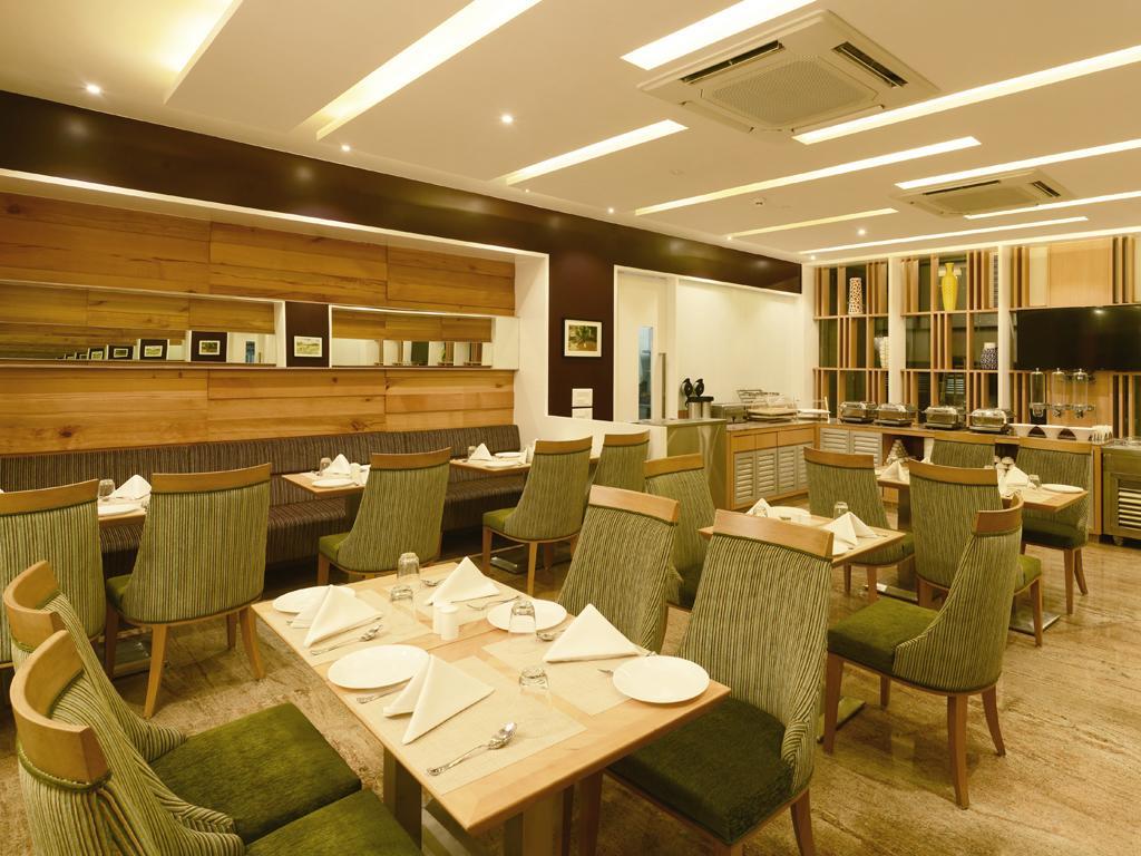 Gcc North Side Hotel Mira-Bhayandar Buitenkant foto